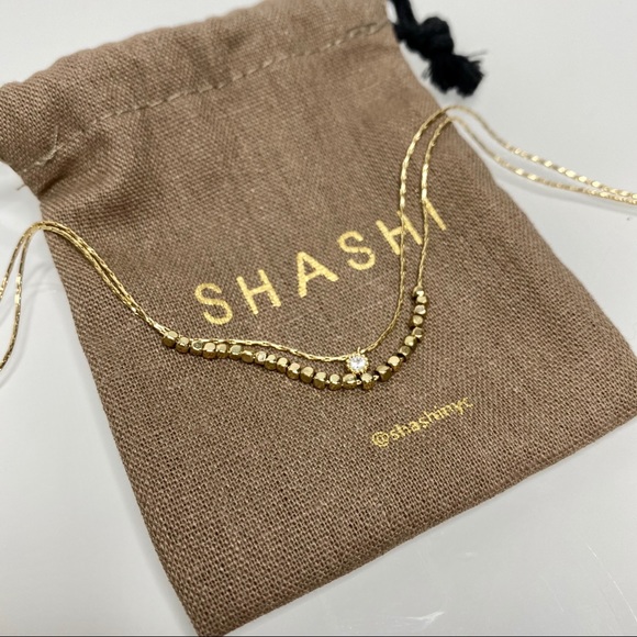 Gold Delicate Double Layered Short Necklace - Picture 6 of 6